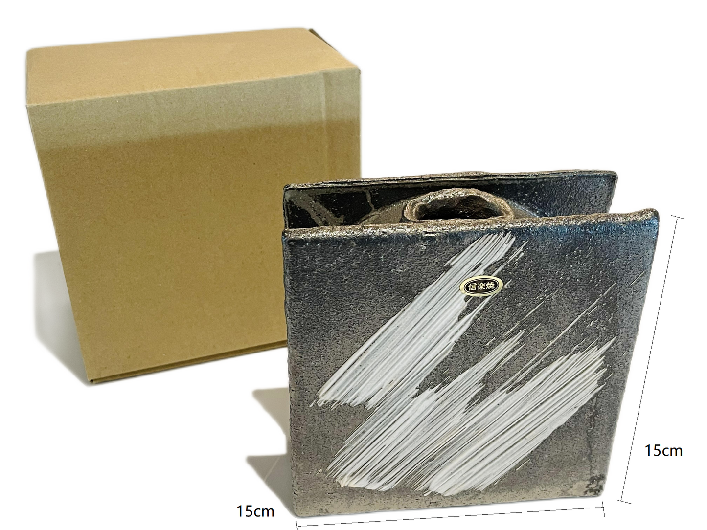 SP3023141 Shigaraki Yaki White Brushed Handmade Square Vase 15*15*6cm Gift Box