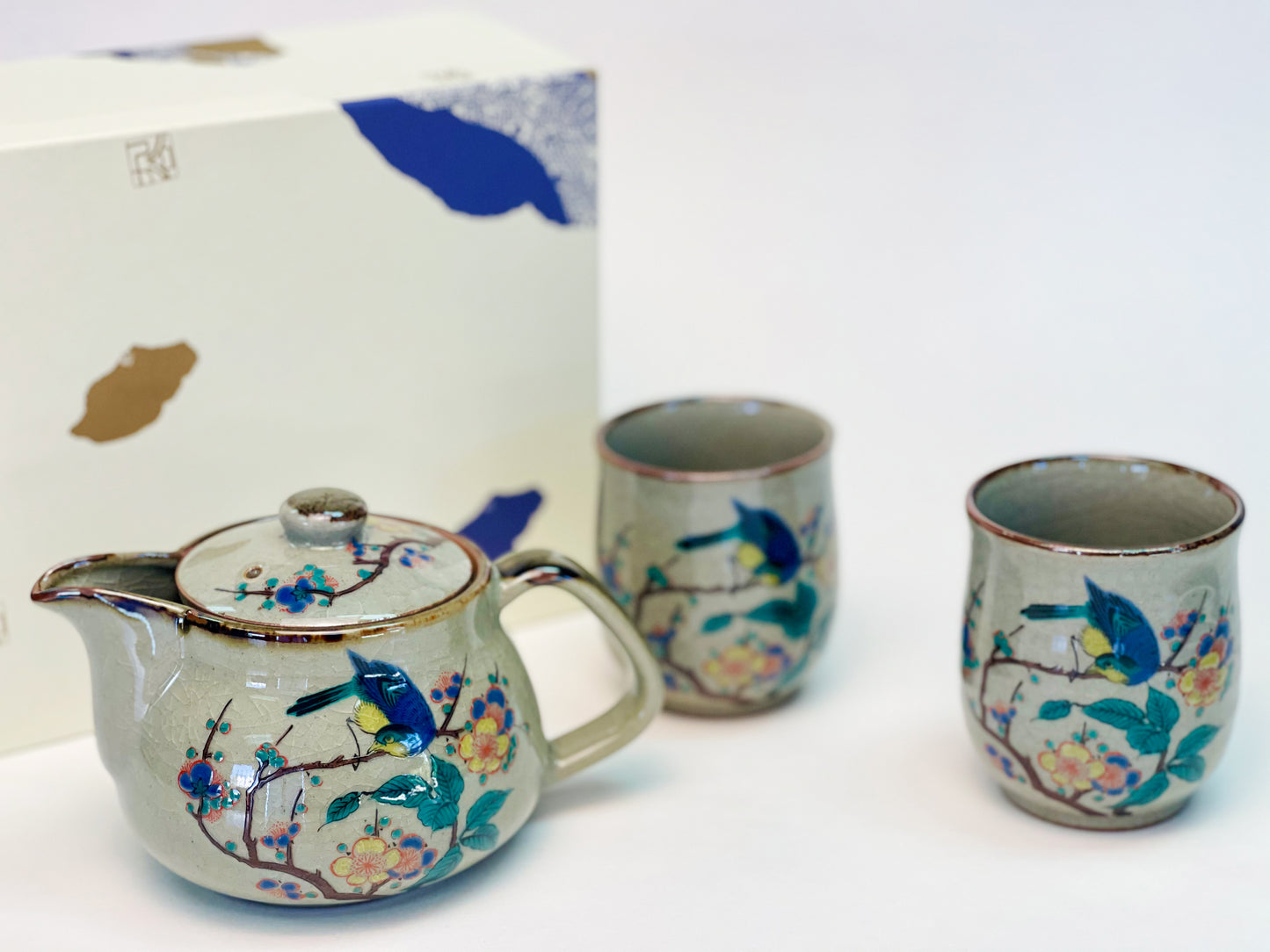 2023001/2023002 Kutani-Ware Flower And Bird One Teapot 330ml Two Teacups 200ml+150ml