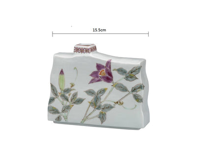2023208/2023033/2023373/2023374 Kutani-Ware No.5 Grass And Flower/No. 5 Sparrow/No.5 Flowering Shrubs/No.5 Spoondrift Vase With Gift Box